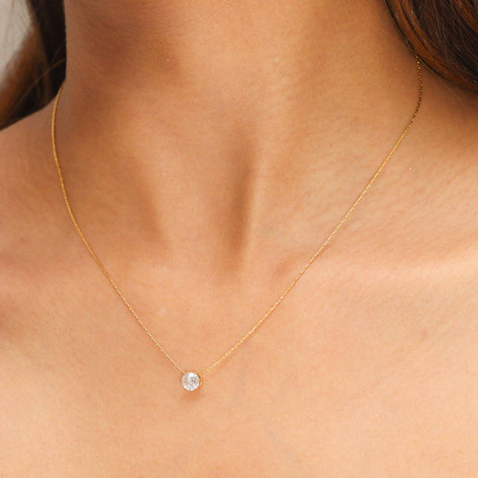 Dainty Solitaire Necklace